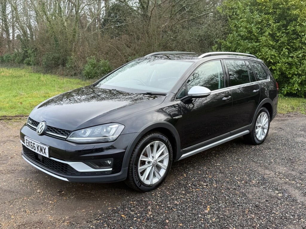 Used Volkswagen Golf 2016 for sale - 77250411: Photo 15
