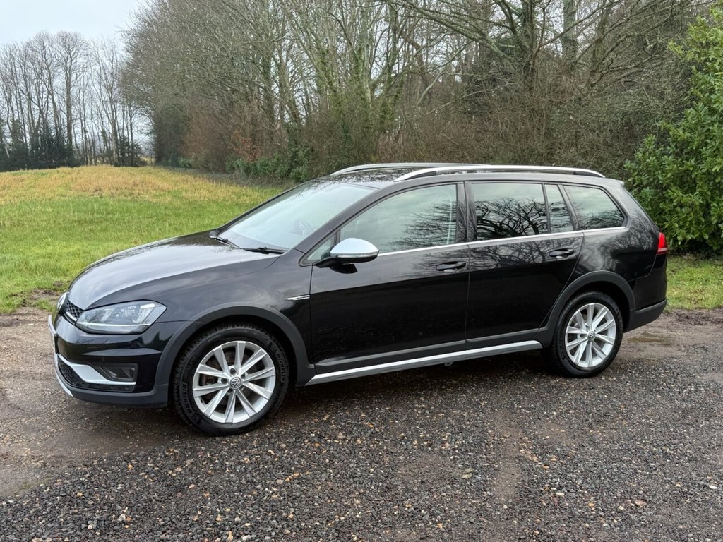 Used Volkswagen Golf 2016 for sale - 77250411: Photo 18