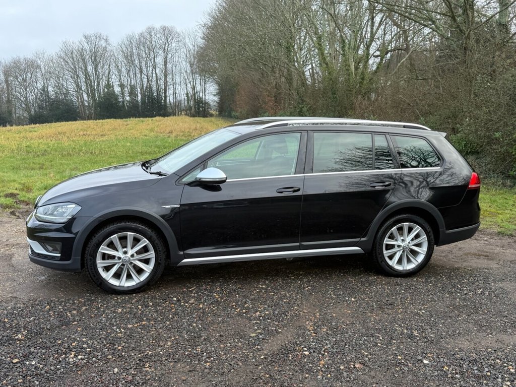 Used Volkswagen Golf 2016 for sale - 77250411: Photo 19