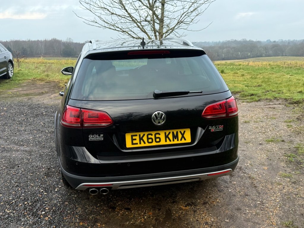 Used Volkswagen Golf 2016 for sale - 77250411: Photo 25