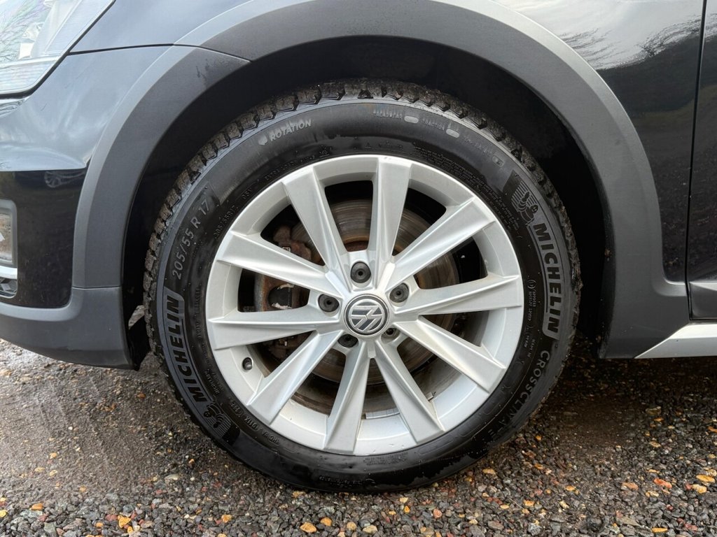 Used Volkswagen Golf 2016 for sale - 77250411: Photo 31