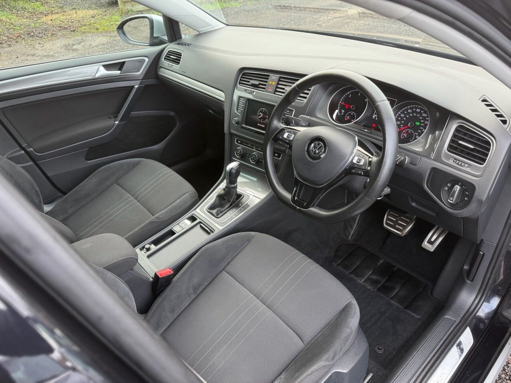 Used Volkswagen Golf 2016 for sale - 77250411: Photo 33