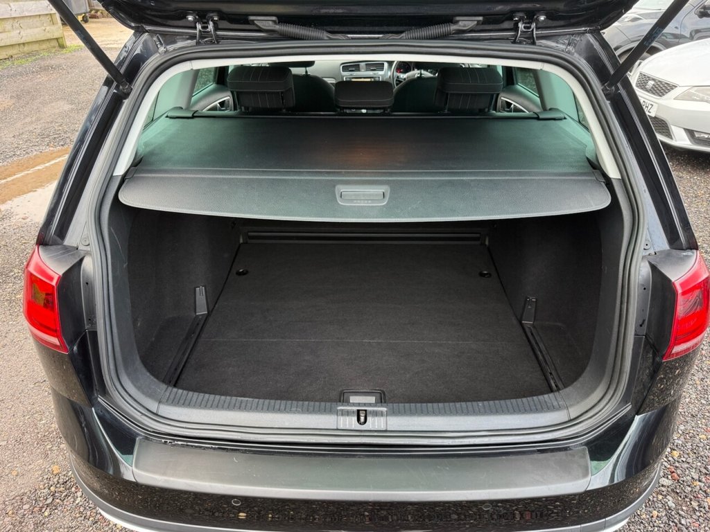 Used Volkswagen Golf 2016 for sale - 77250411: Photo 48