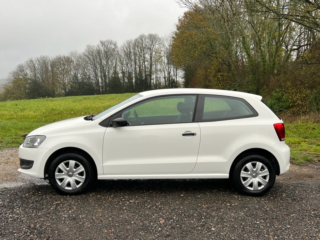 Used Volkswagen Polo 2011 for sale - 76791607: Photo 18