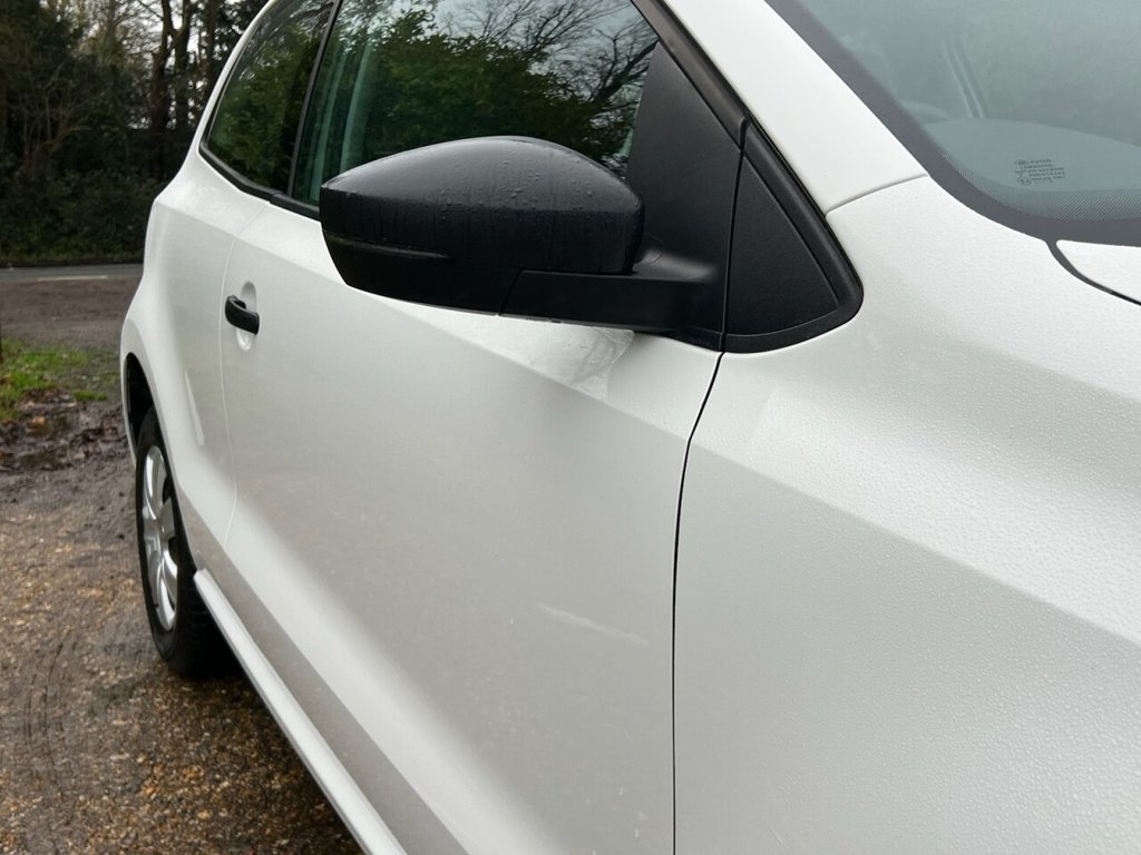 Used Volkswagen Polo 2011 for sale - 76791607: Photo 31