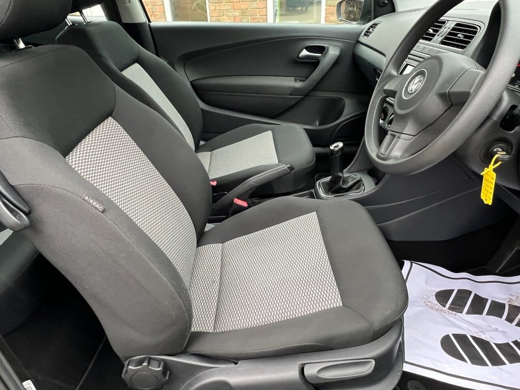 Used Volkswagen Polo 2011 for sale - 76791607: Photo 37