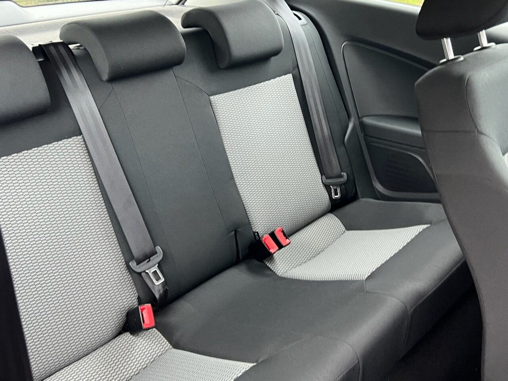 Used Volkswagen Polo 2011 for sale - 76791607: Photo 39