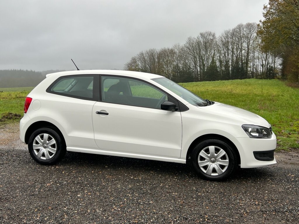Used Volkswagen Polo 2011 for sale - 76791607: Photo 5