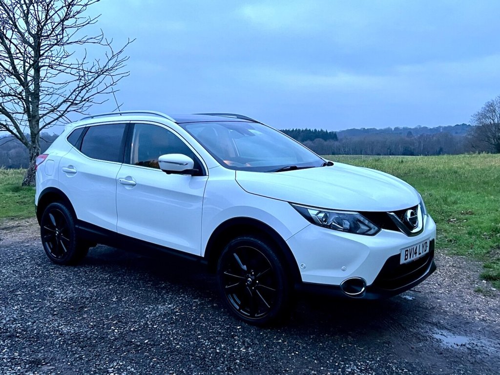Used Nissan Qashqai 2014 for sale - 77048686: Photo 3