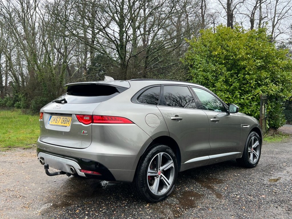 Used Jaguar F-Pace 2017 for sale - 77534155: Photo 10