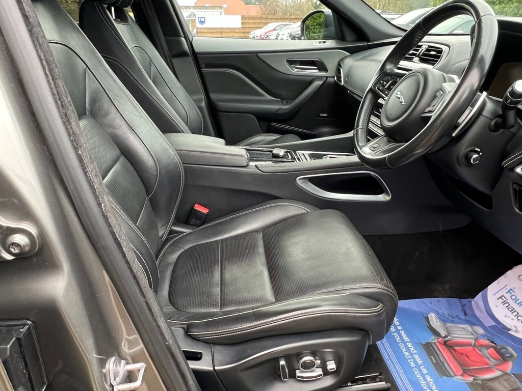 Used Jaguar F-Pace 2017 for sale - 77534155: Photo 38