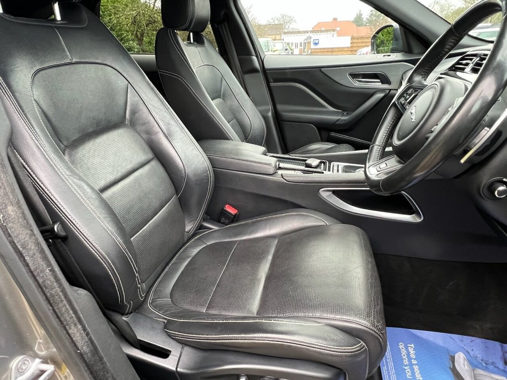 Used Jaguar F-Pace 2017 for sale - 77534155: Photo 39