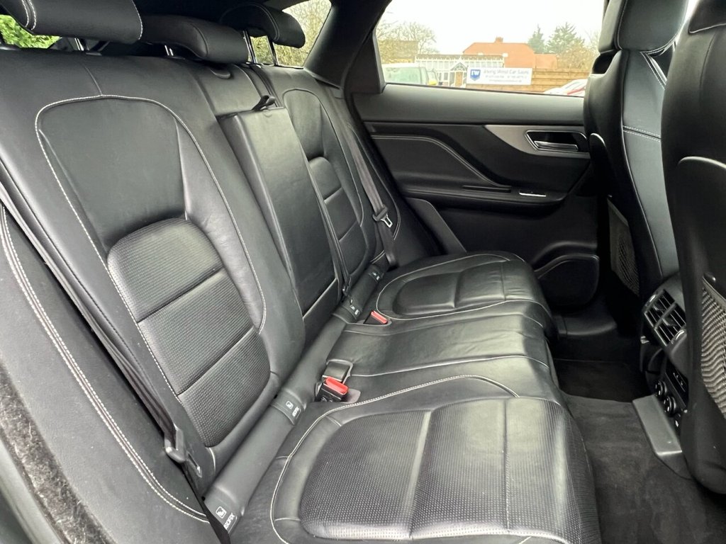 Used Jaguar F-Pace 2017 for sale - 77534155: Photo 41