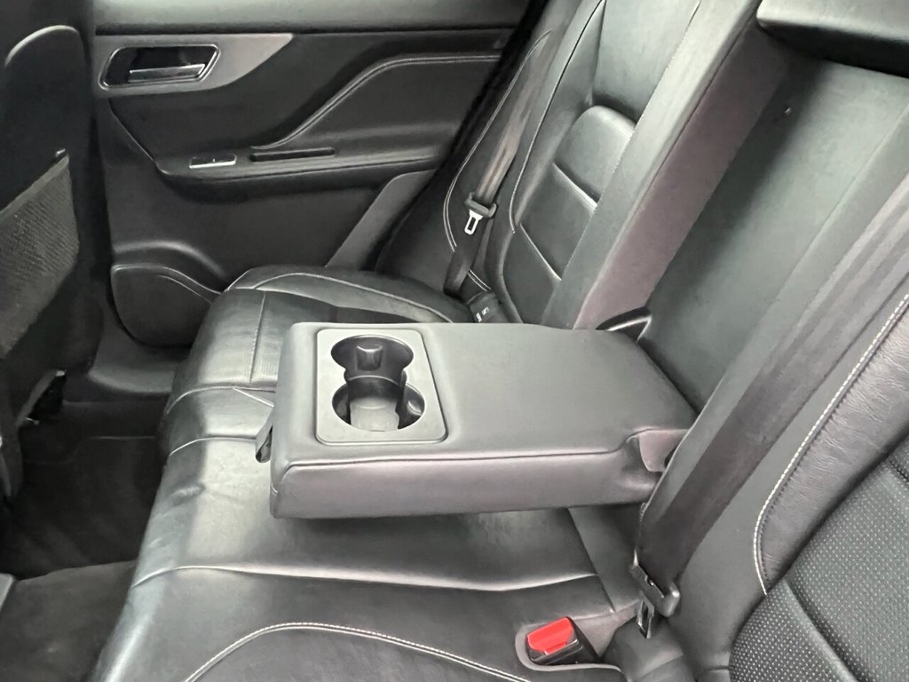 Used Jaguar F-Pace 2017 for sale - 77534155: Photo 45