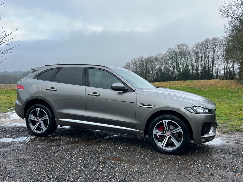 Used Jaguar F-Pace 2017 for sale - 77534155: Photo 6