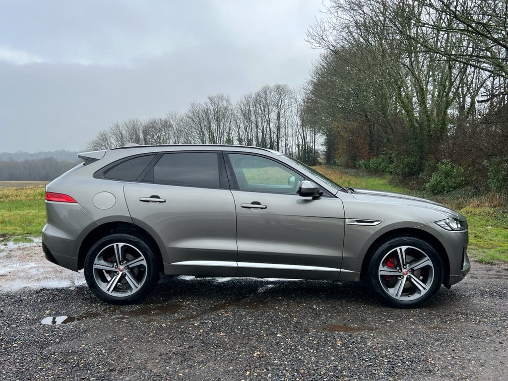 Used Jaguar F-Pace 2017 for sale - 77534155: Photo 7