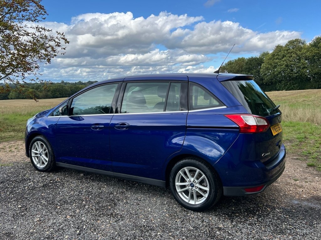 Used Ford Grand C-Max 2015 for sale - 76950080: Photo 15