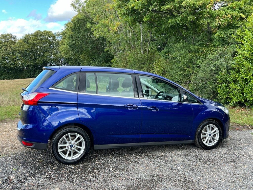 Used Ford Grand C-Max 2015 for sale - 76950080: Photo 7