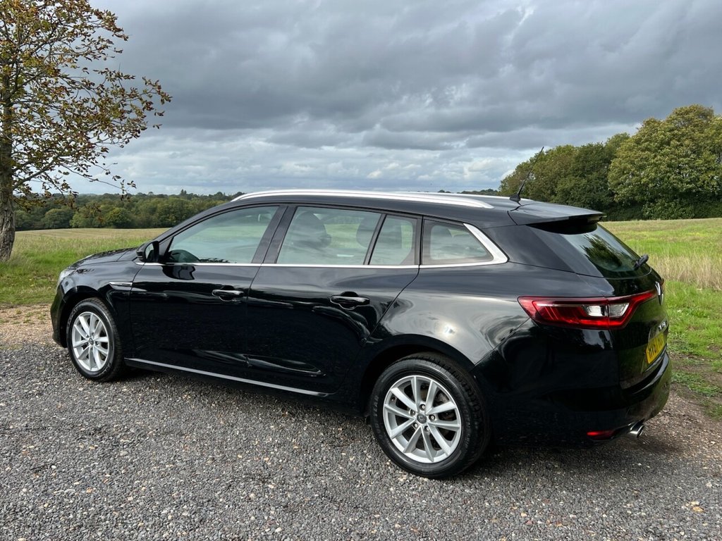 Used Renault Megane 2017 for sale - 76791614: Photo 15