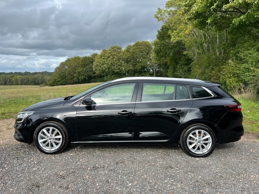Used Renault Megane 2017 for sale - 76791614: Photo 17