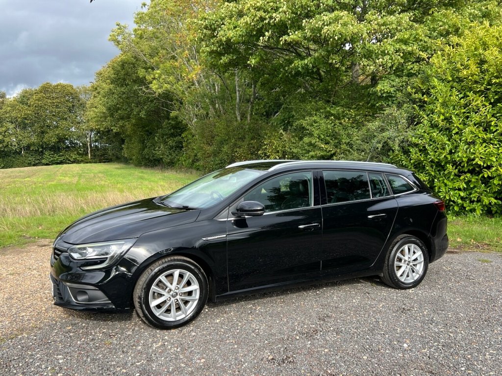 Used Renault Megane 2017 for sale - 76791614: Photo 18