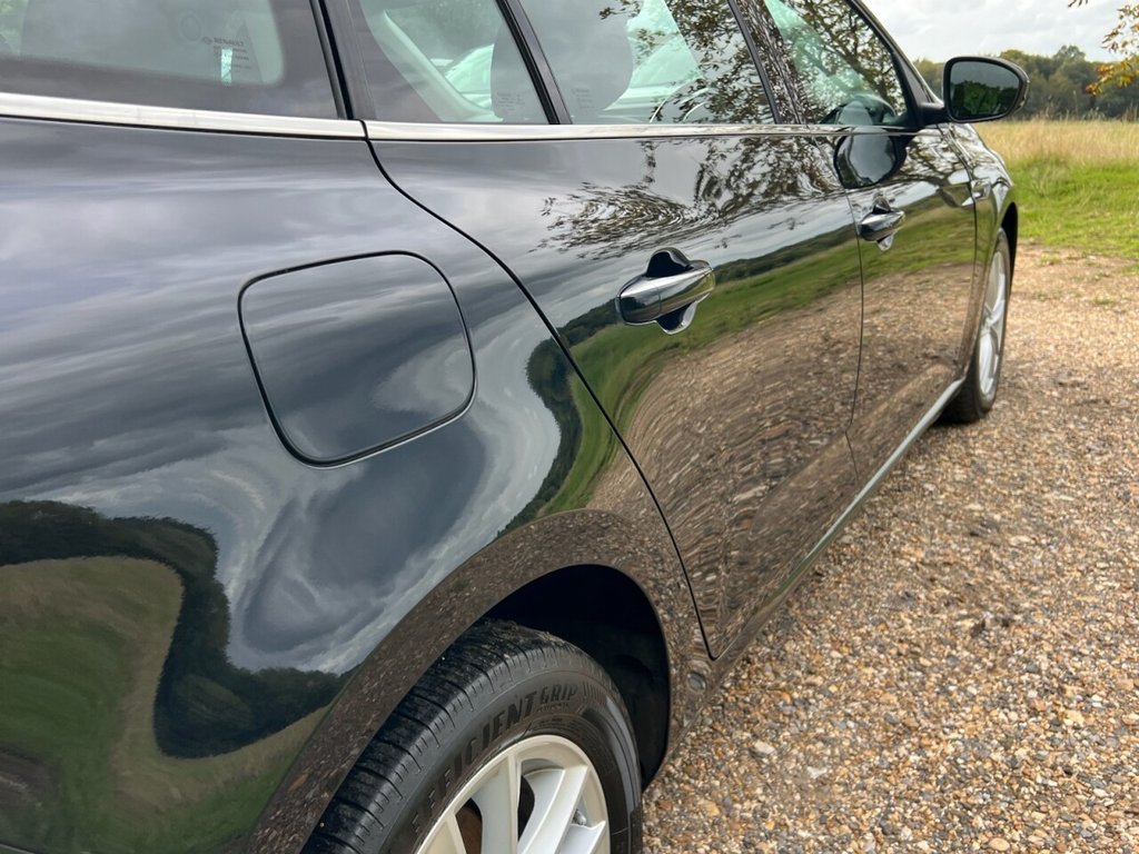 Used Renault Megane 2017 for sale - 76791614: Photo 31