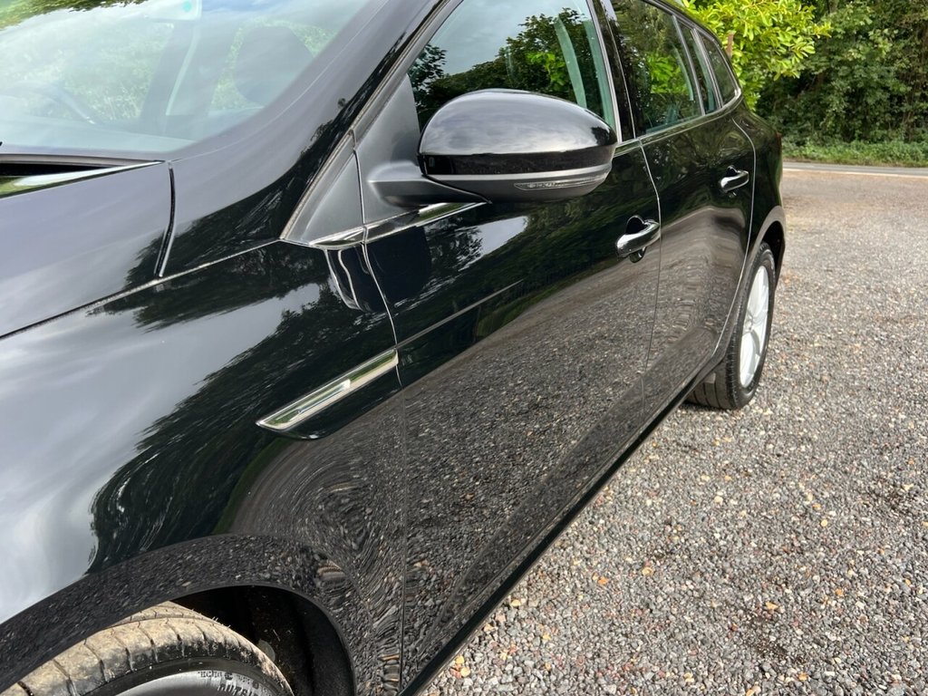 Used Renault Megane 2017 for sale - 76791614: Photo 33