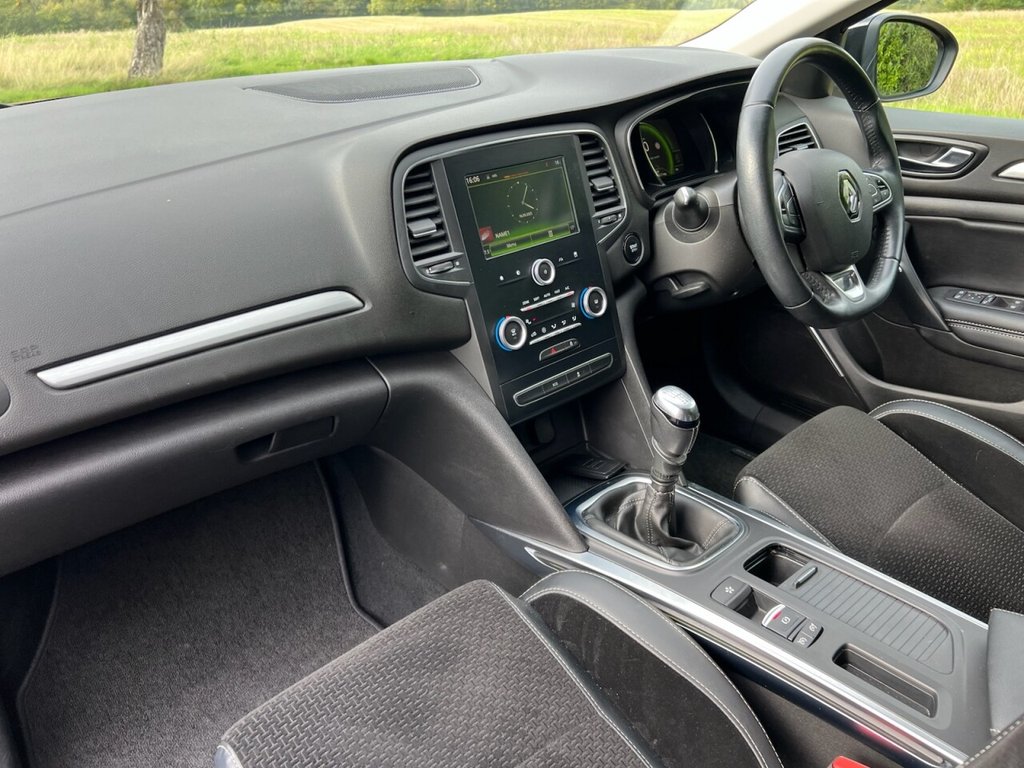 Used Renault Megane 2017 for sale - 76791614: Photo 45