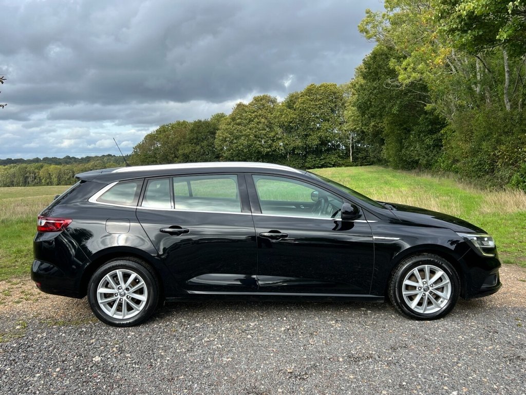 Used Renault Megane 2017 for sale - 76791614: Photo 6