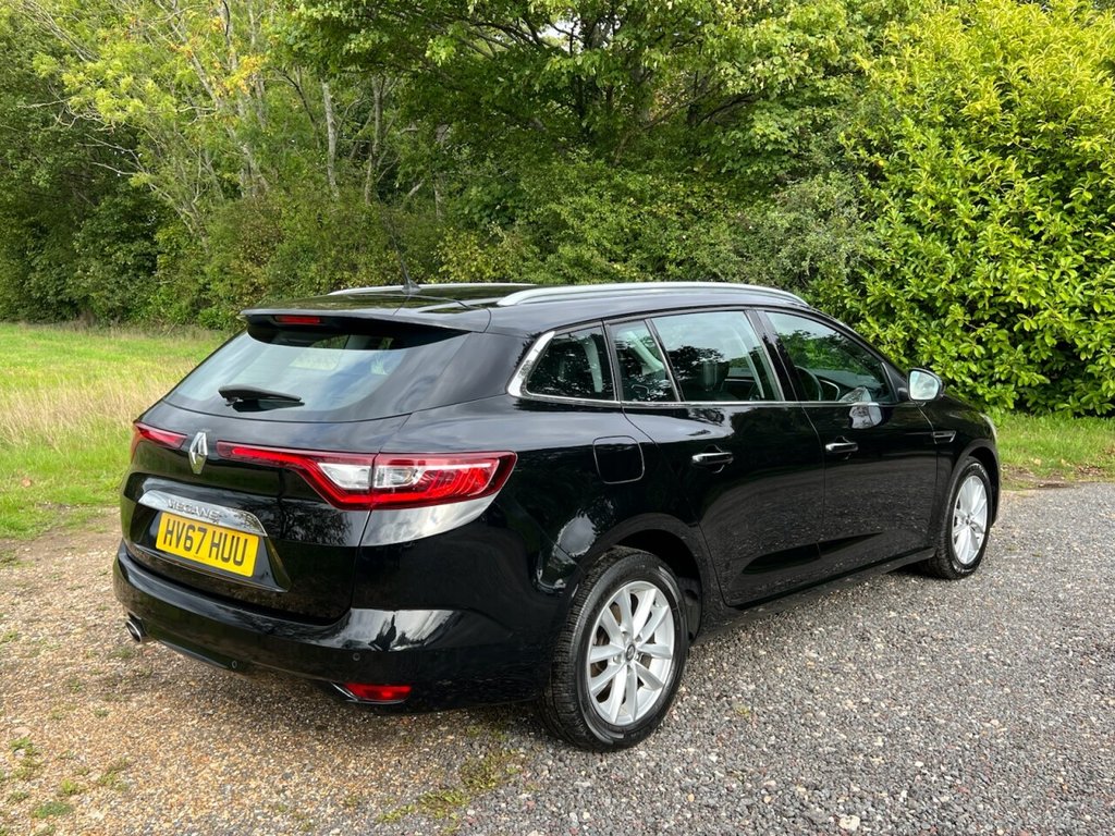 Used Renault Megane 2017 for sale - 76791614: Photo 9