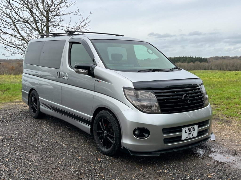 Used Nissan Elgrand 2021 for sale - 76840865: Photo 1