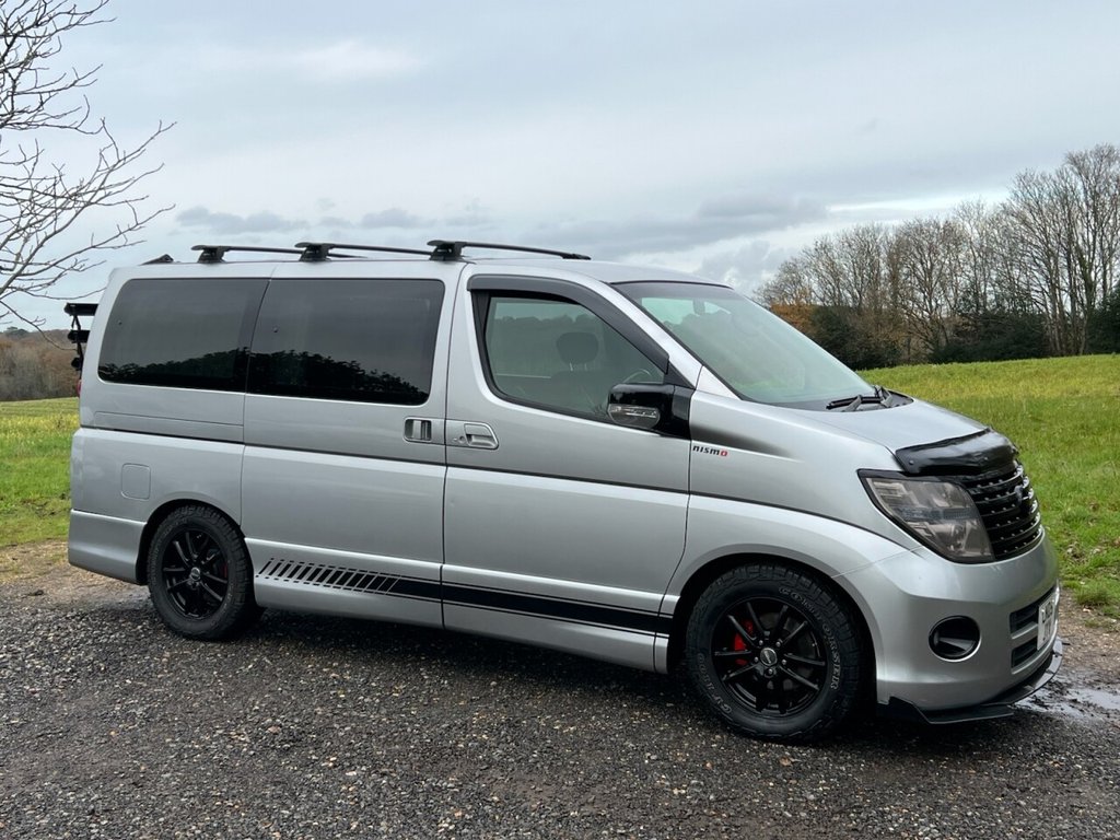 Used Nissan Elgrand 2021 for sale - 76840865: Photo 4