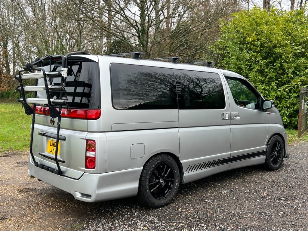 Used Nissan Elgrand 2021 for sale - 76840865: Photo 9