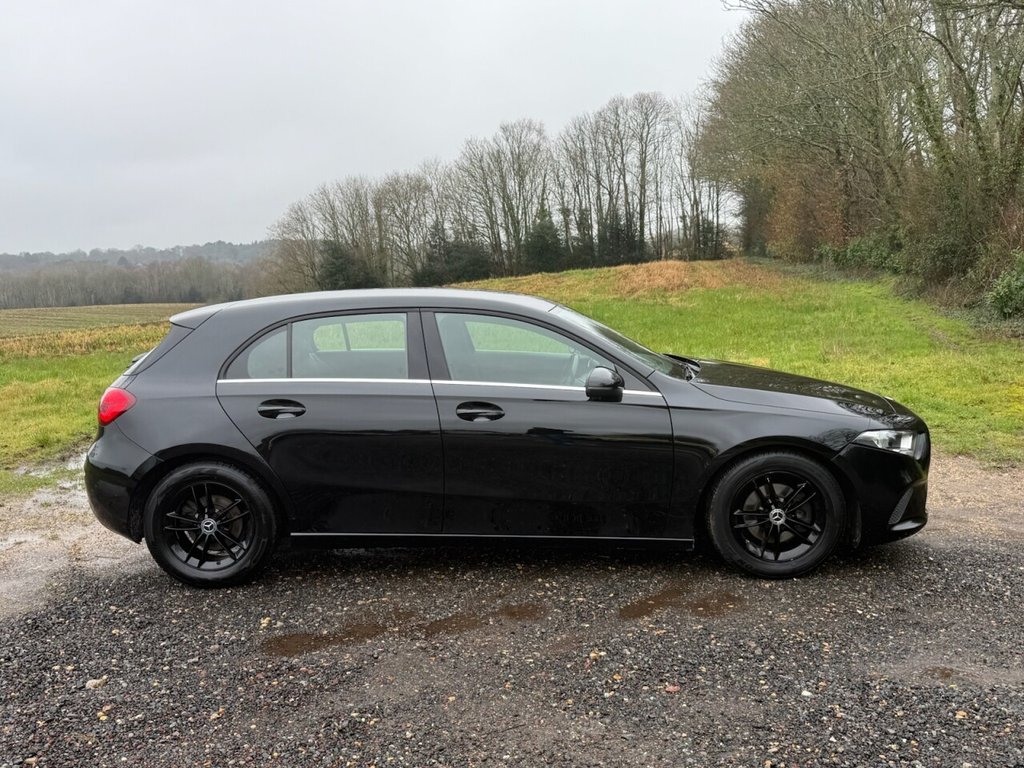 Used Mercedes-Benz A-Class 2019 for sale - 77608649: Photo 3
