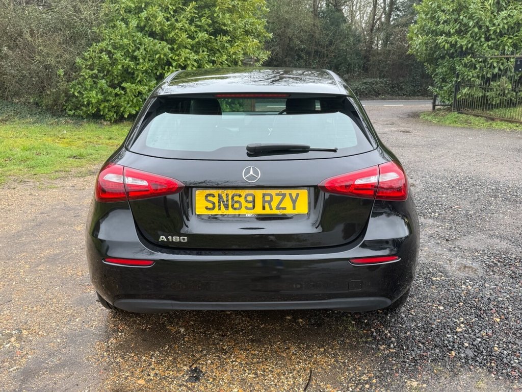 Used Mercedes-Benz A-Class 2019 for sale - 77608649: Photo 5