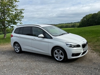 Used BMW 2 Series 2016 for sale - 78544500: Photo