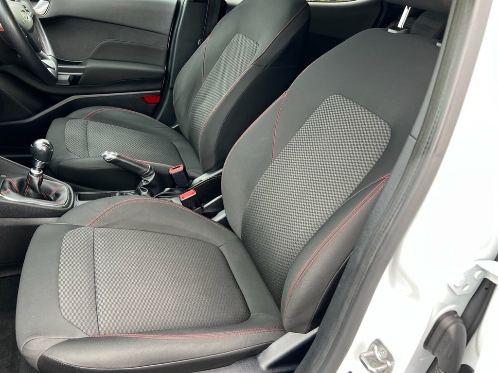 Used Ford Fiesta 2019 for sale - 76791620: Photo 41