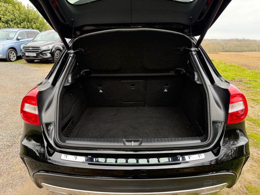 Used Mercedes-Benz GLA 2017 for sale - 78044771: Photo 49