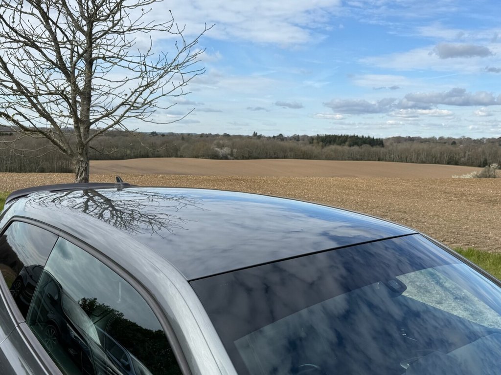 Used Volkswagen Scirocco 2017 for sale - 78030746: Photo 25