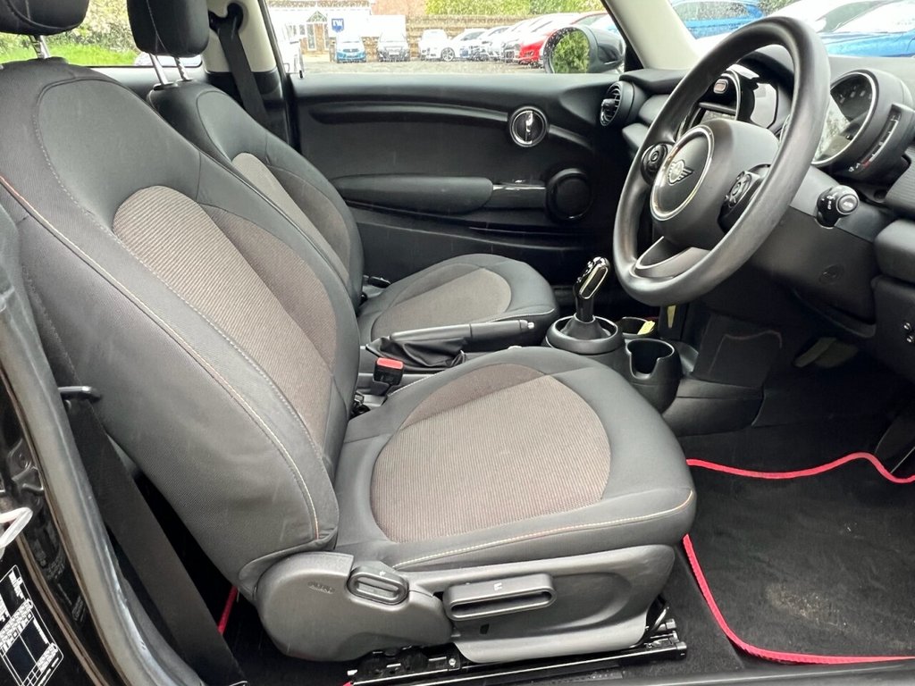 Used MINI Hatch 2019 for sale - 76791622: Photo 33