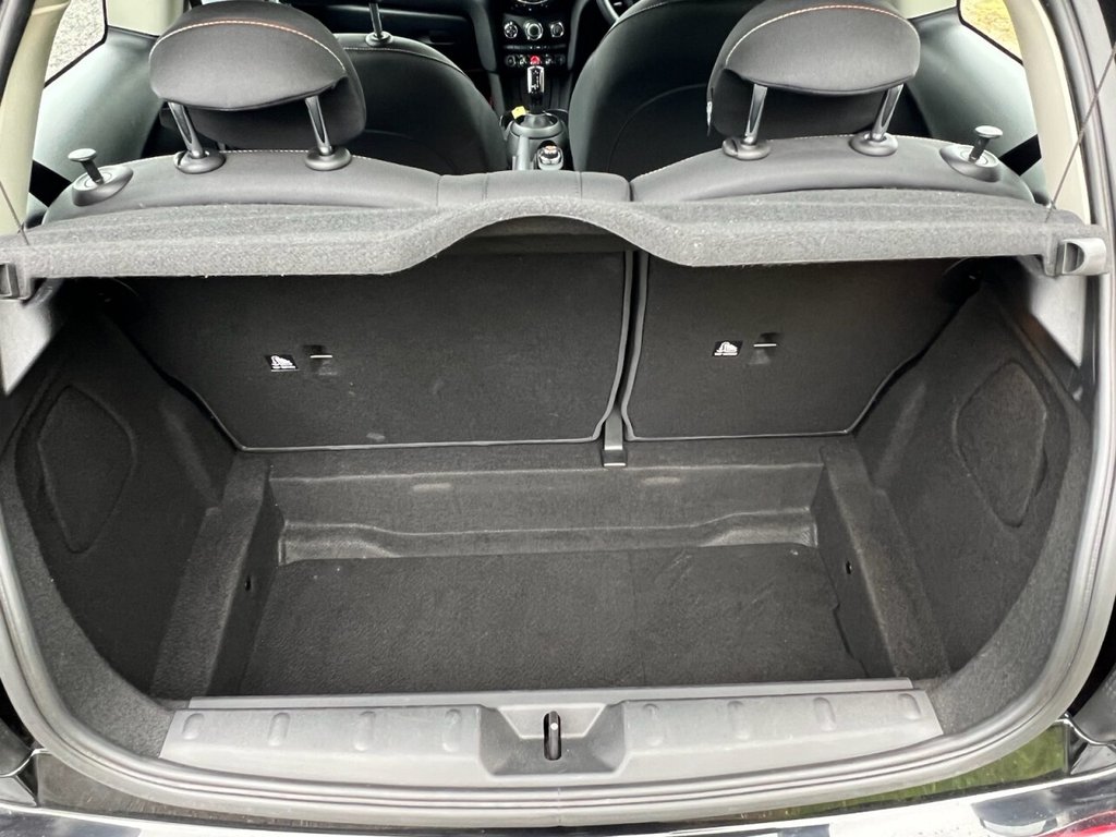 Used MINI Hatch 2019 for sale - 76791622: Photo 37