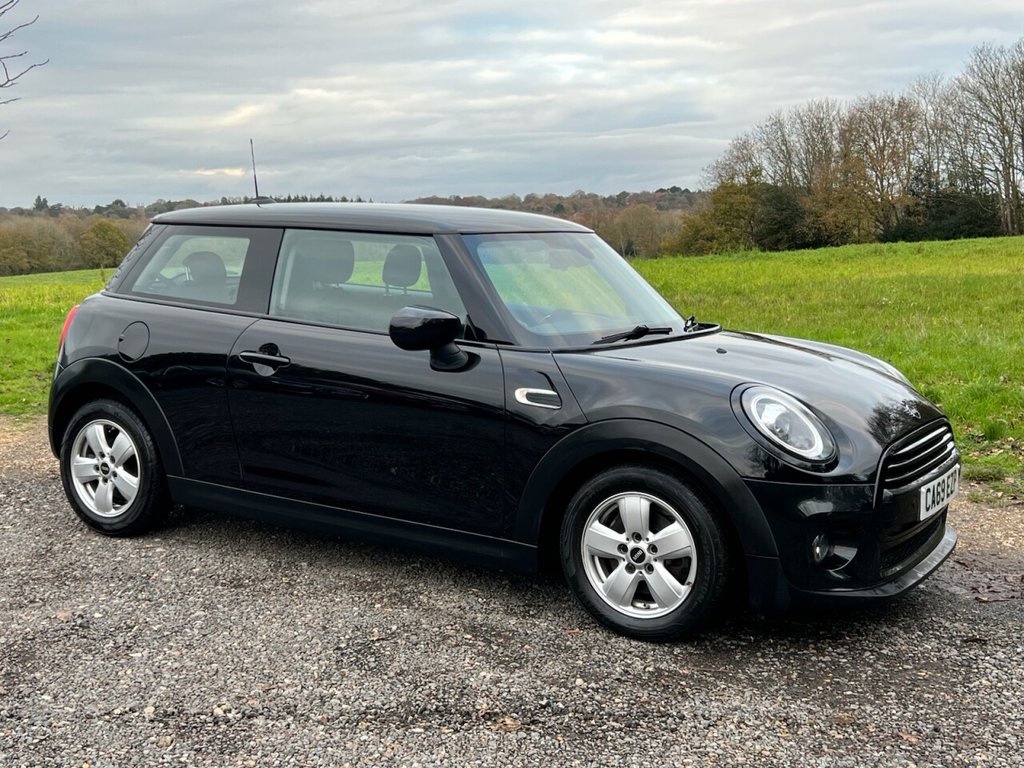 Used MINI Hatch 2019 for sale - 76791622: Photo 4