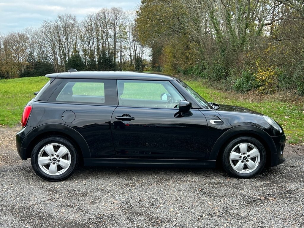 Used MINI Hatch 2019 for sale - 76791622: Photo 6