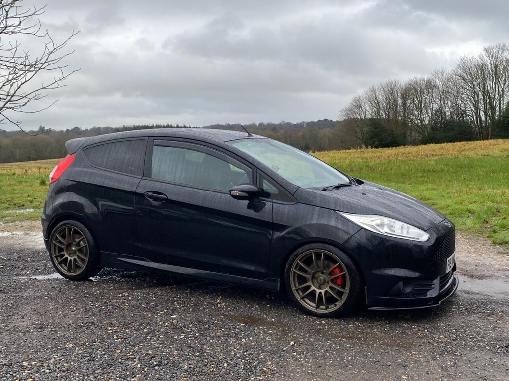 Used Ford Fiesta 2016 for sale - 77288092: Photo 3