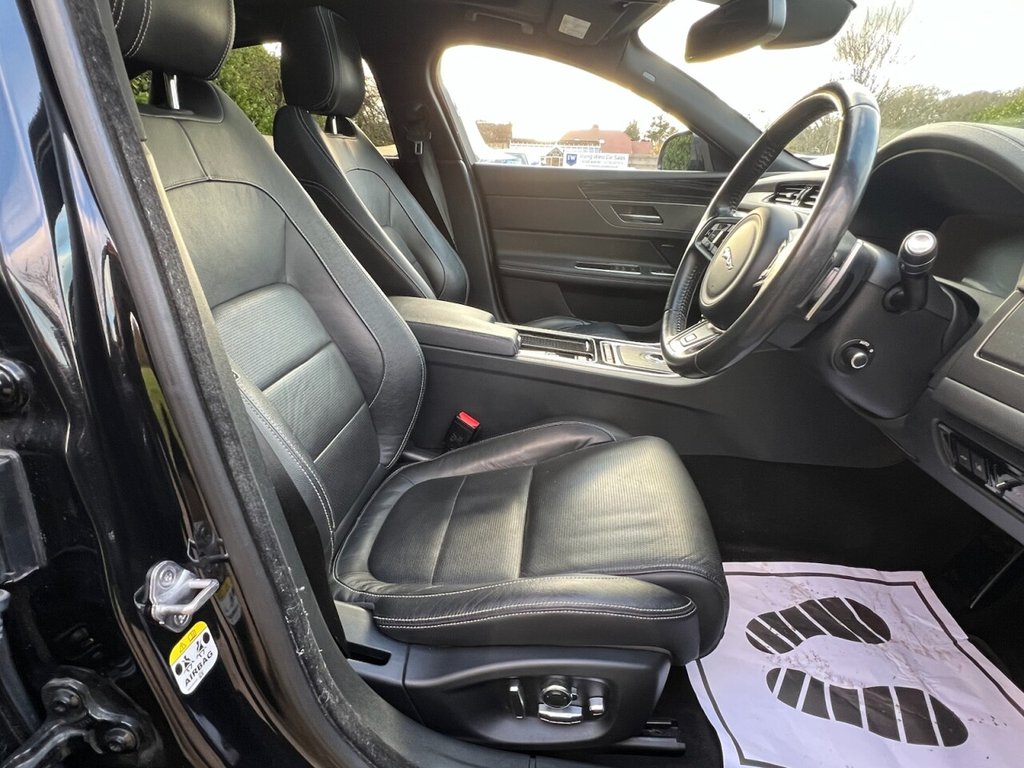 Used Jaguar XF 2017 for sale - 76791619: Photo 35