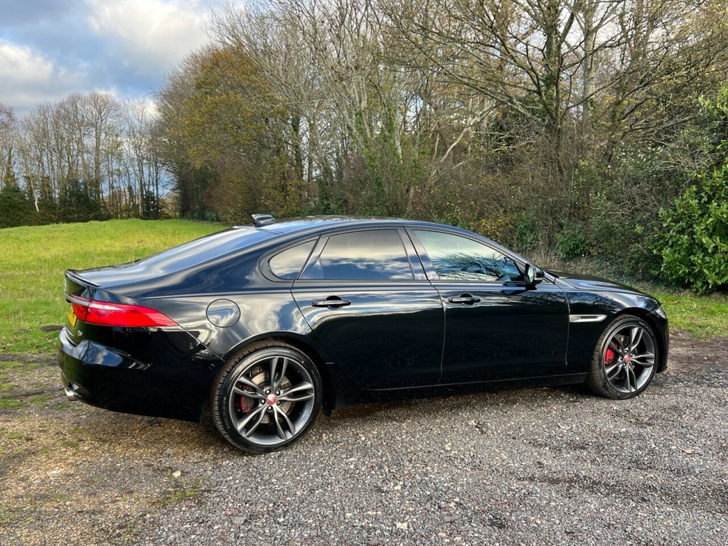 Used Jaguar XF 2017 for sale - 76791619: Photo 8