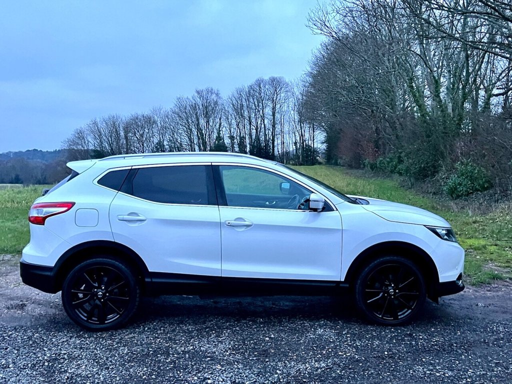 Used Nissan Qashqai 2014 for sale - 77089111: Photo 6