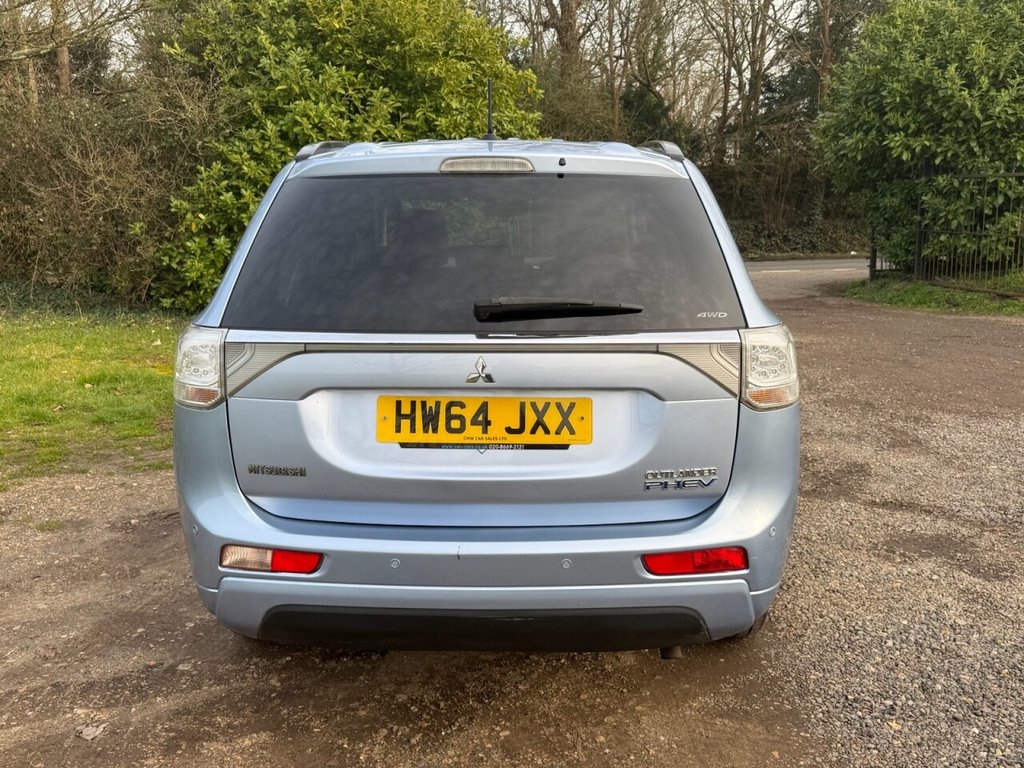 Used Mitsubishi Outlander 2015 for sale - 77764637: Photo 14