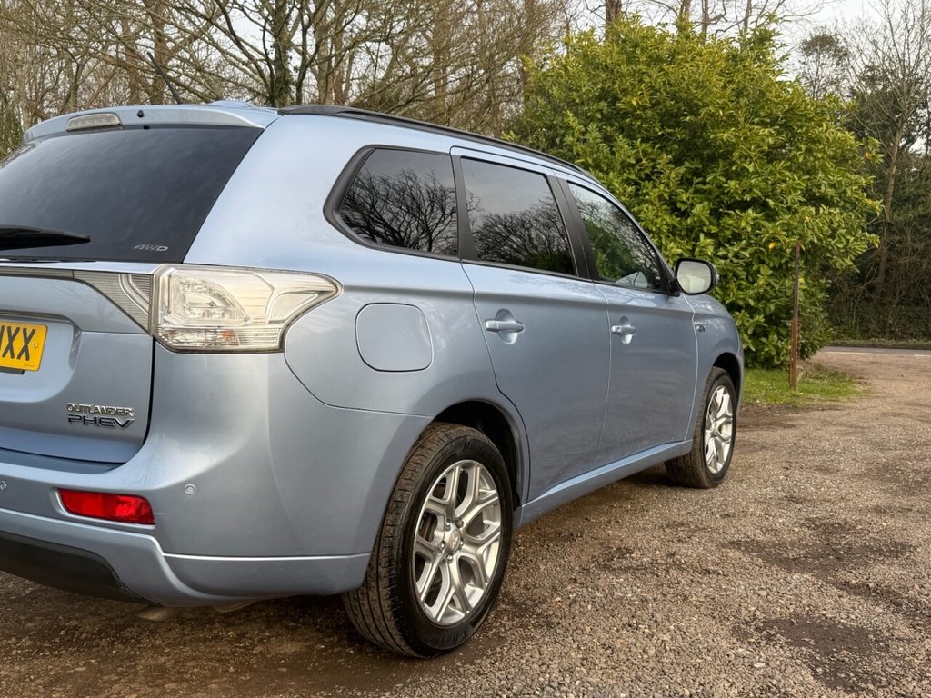 Used Mitsubishi Outlander 2015 for sale - 77764637: Photo 15