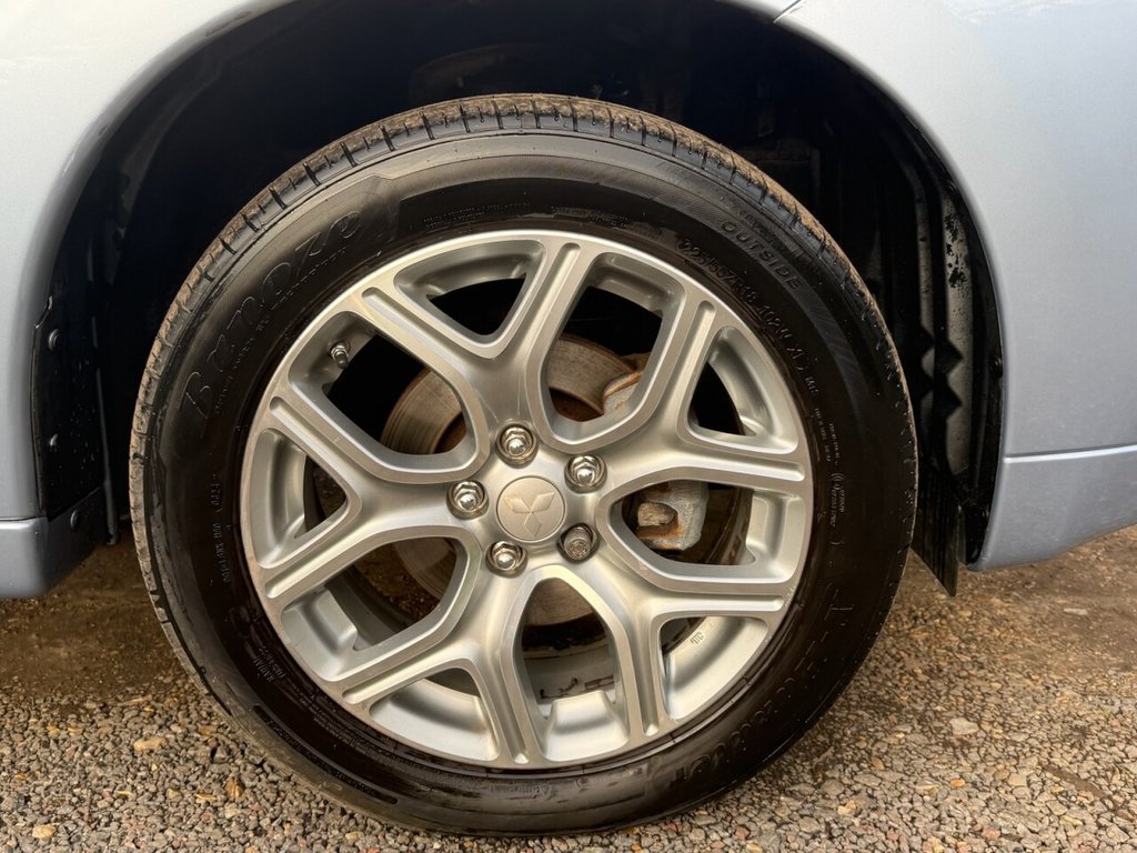 Used Mitsubishi Outlander 2015 for sale - 77764637: Photo 17